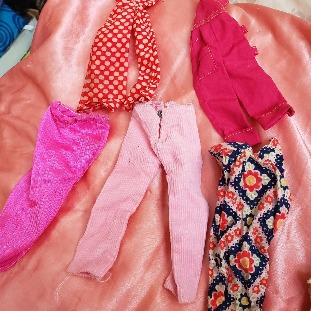 Barbie doll clothes lot of 5